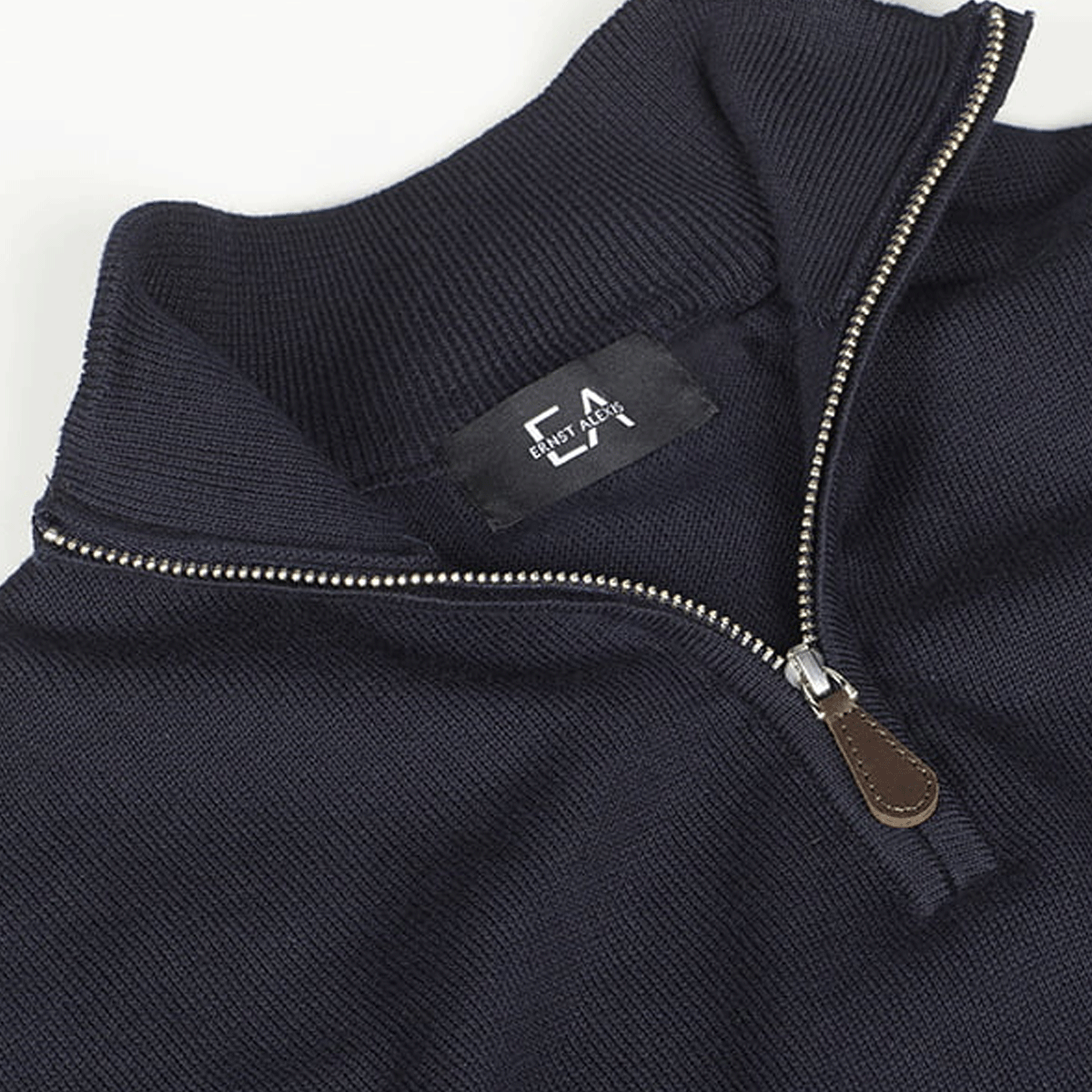 Pullover Zip Dam 